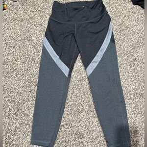 Old Navy Black and Gray Leggings
